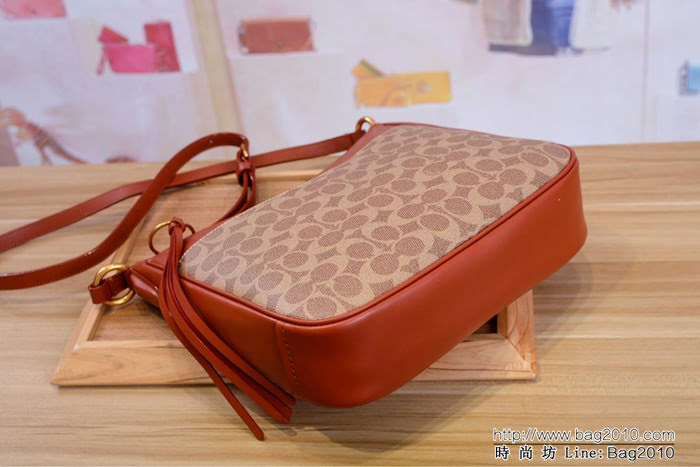 COACH蔻馳 經典標誌帆布 CHAISE斜挎包 38579 肩背或斜挎  Chz1611